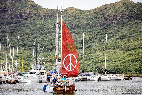 12/01/19, crew, gathering, golden rule, hula, nawiliwili, sail boat