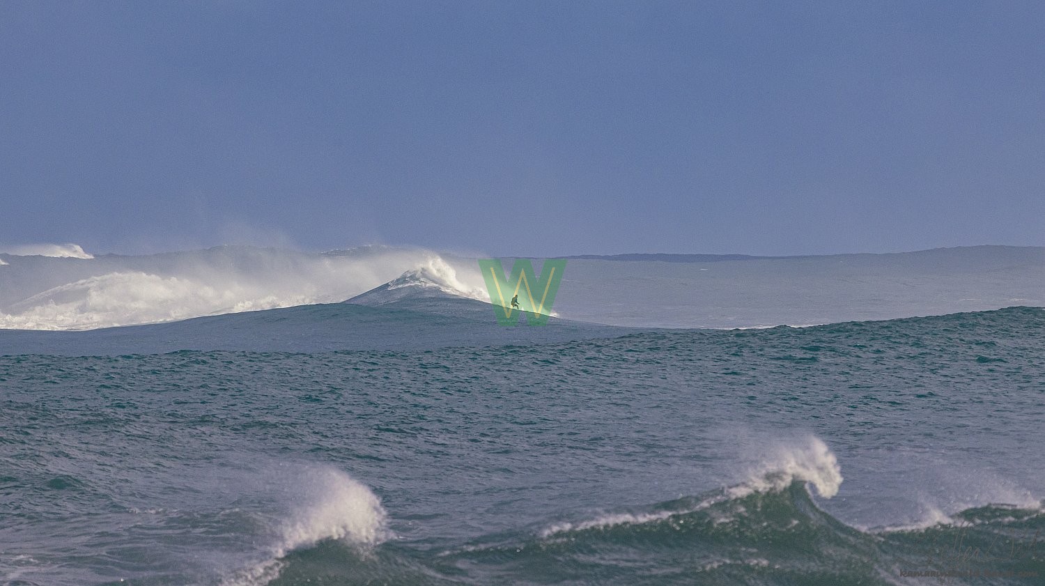 big wave surfing, black vest, haena, hāʻena, 01/16/21