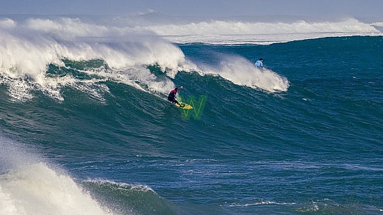 big wave surfing, haena, hāʻena, red vest, yellow board, 01/16/21