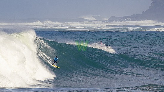 big wave surfing, blue vest, haena, hāʻena, yellow board, 01/16/21