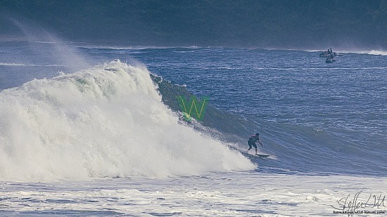 big wave surfing, haena, hāʻena, red vest, yellow board, 01/16/21