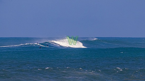 big wave surfing, black vest, haena, hāʻena, 01/16/21