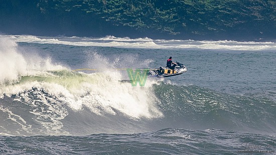 01/16/21, big wave surfing, haena, hāʻena