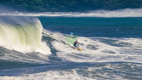 big wave surfing, haena, hāʻena, red vest, yellow board, 01/16/21