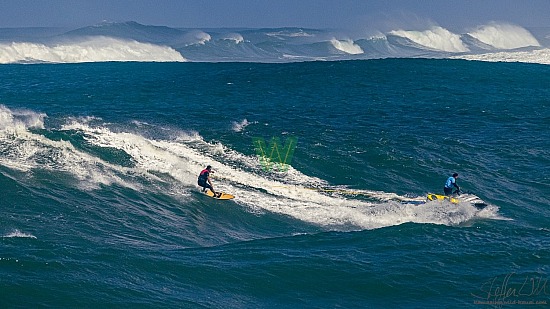 big wave surfing, haena, hāʻena, red vest, yellow board, 01/16/21