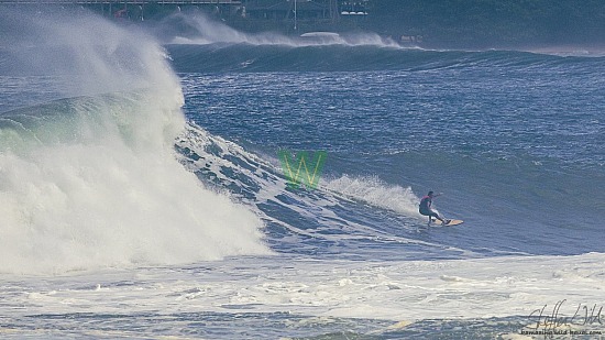 big wave surfing, haena, hāʻena, red vest, yellow board, 01/16/21