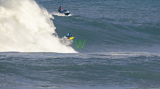 big wave surfing, blue vest, haena, hāʻena, yellow board, 01/16/21