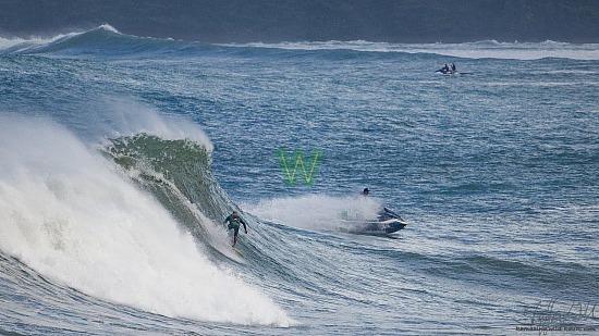 big wave surfing, black vest, haena, hāʻena, yellow board, 01/16/21