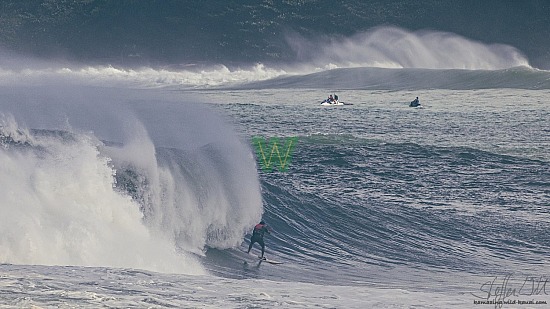 big wave surfing, haena, hāʻena, red vest, yellow board, 01/16/21