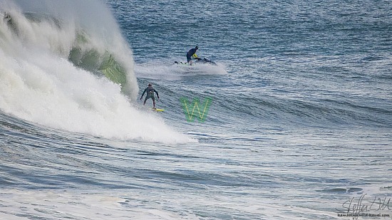 big wave surfing, black vest, haena, hāʻena, yellow board, 01/16/21