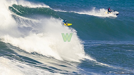 big wave surfing, blue vest, haena, hāʻena, yellow board, 01/16/21